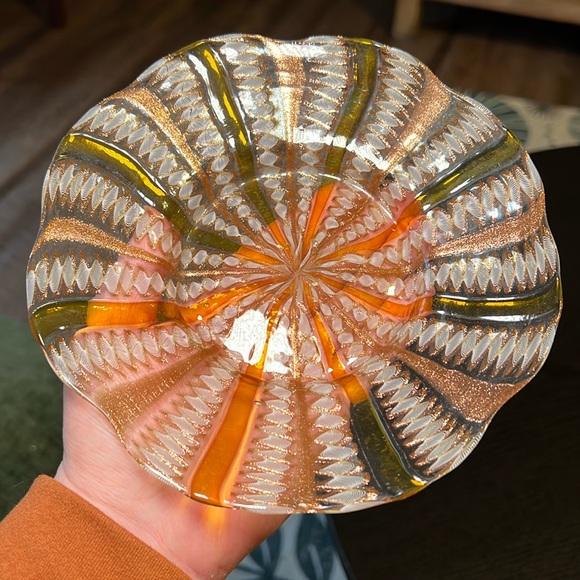 Salviati Murano Venetian Zanfirico & Copper Aventurine Yellow Stripe Glass Plate - Picture 8 of 9